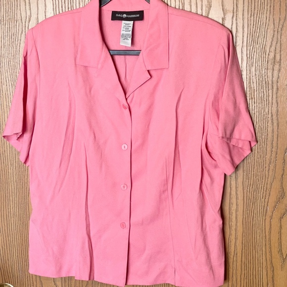 SAG HARBOR WOMENS BUTTON FRONT TOP PINK SIZE L COLLAR SHORT SLEEVE - Picture 1 of 4